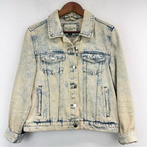 Ashley Vintage Charm size Small Women’s Blue Acid Wash Denim Jean Jacket NWT